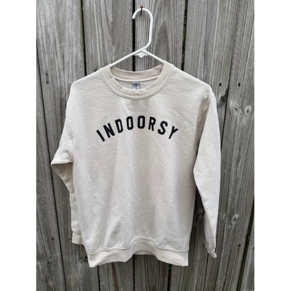 Indoorsy Homebody Cozy Gildan Sweatshirt Small Sand Beige Graphic Crewneck